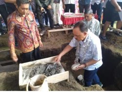 Ketika James Uang Hadiri Proses Pembangunan Gereja KPMI