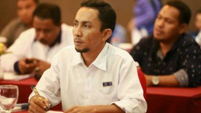 Akrostik Halmahera