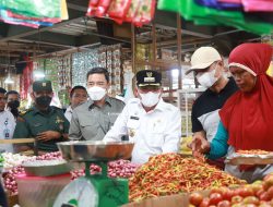 Harga Cabai Naik, Wali Kota Ternate Sidak ke Pasar