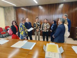 Wali Kota Ternate Isi Kuliah Tamu di Universitas Erasmus Rotterdam, Belanda
