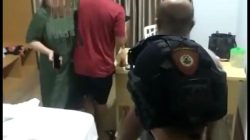 Seorang Polisi di Ternate Gerebek Istri Bersama Selingkuhan di Kamar Hotel