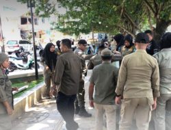 Alasan Peresmian, Satpol PP Tertibkan Belasan Lapak Pedagang di Ternate