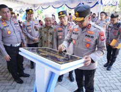 Kapolda Resmikan Gedung Induk PJR Dodinga di Halmahera Barat