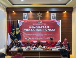 Perdana, Kakanwil Ignatius Purwanto Kunjungi Kantor Imigrasi Tobelo