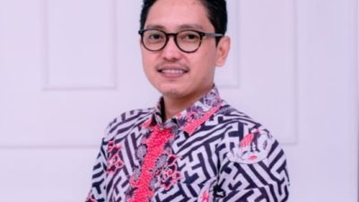 Hukum Sebagai Konsep Langit Biru