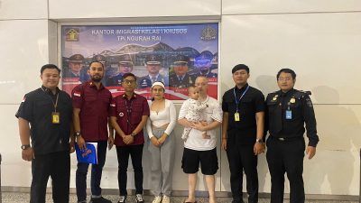 Imigrasi Tobelo Deportasi Seorang WNA Asal Amerika