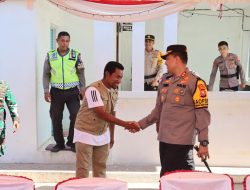 Tinjau Pos Pengamanan, Kapolres Halteng Harap Warga Merasa Nyaman Rayakan Tahun Baru