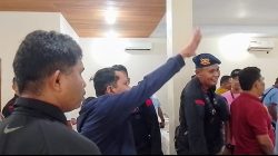 Komisioner KPU Halsel Nyaris Pukul Saksi PSI di Rapat Pleno Kabupaten