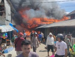 Pasar hingga Sejumlah Rumah di Buli, Halmahera Timur Terbakar, Warga Mengungsi di Masjid