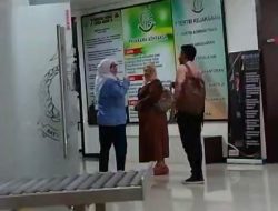 Diam-diam Plt Kadis PUPR Datangi Kantor Kejati Maluku Utara
