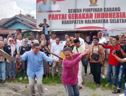 Tarian Cakalele Iringi Bahrain Kasuba Daftarkan Diri ke Partai Politik
