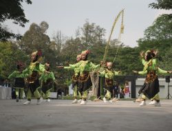 Wakili Maluku Utara, PKK Taliabu Tampil Memukau di HKG Kota Solo