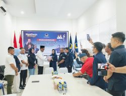 Diiringi Ratusan Pendukung, Sultan Tidore Daftar Calon Gubenur Malut di Partai NasDem