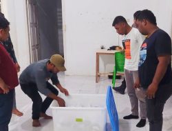 Antusias, Panwascam Patani Utara Lakukan Pengawasan Logistik