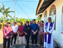 Bupati Sula Hadiri Peletakan Batu Pertama Gereja Katolik Desa Auponhia