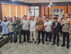 Resmi Dilantik, PKD 17 Kelurahan di Ternate Selatan Diminta Bekerja Sesuai Aturan