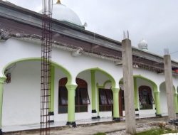 Kontraktor ke Manado, Proyek Rehab Masjid Baiturrahman di Morotai Mangkrak