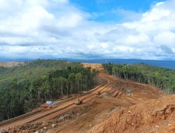 Ugal-ugalan Tambang Merusak Hutan Halmahera
