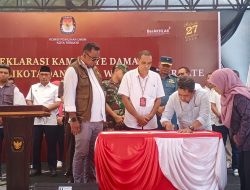 Pasangan SAMBUT Ikut Deklarasi Kampanye Damai di Kota Ternate