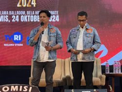 Tampil Berbeda di Debat Perdana, Erwin-Zulkifli Sampaikan Visi Ternate Kota Dunia