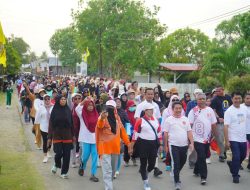Ubaid-Anjas Bersama Ratusan Pendukung di Maba Gelar Jalan Sehat dan Senam Zumba