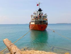 Sandar di Pelabuhan Morotai, Kapal Tanker Diduga Selundupkan Ratusan Ton BBM Ilegal