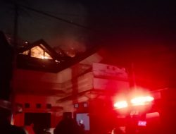 Gedung Bekas Kantor Aspekindo Malut di Ternate Alami Kebakaran