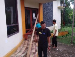 Pendukung Rusli-Rio Palang Kantor Dukcapil Morotai, Ini Penyebabnya
