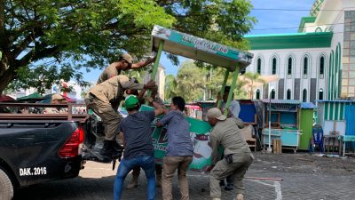 Lapak Pedagang di Kawasan Dhuafa Center Ternate Ditertibkan
