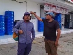Warga Haltim Cegat Karyawan PT Priven Lestari: Kalau Kalian Merusak, Bagaimana Kita Mau Minum Air?