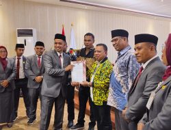 KPU Halut Resmi Menetapkan Piet-Kasman sebagai Bupati dan Wakil Bupati Terpilih