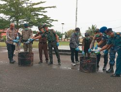 Polisi Musnahkan Ratusan Liter Captikus di Pulau Morotai Hasil Operasi Pekat