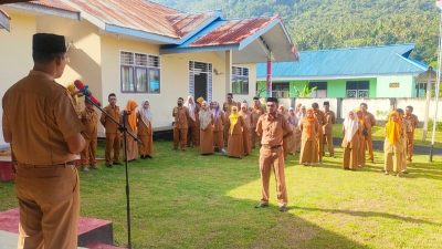 Pimpin Apel Usai Libur Lebaran, Camat Pulau Hiri Tekankan Pelayanan Publik