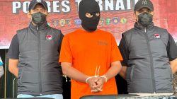Polres Ternate Ringkus Karyawan Jasa Pengiriman yang Selundupkan 524,6 Gram Ganja