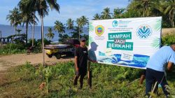 Komunitas Biblel dan DLH Halteng Kolaborasi Tangani Sampah di Patani Utara