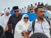 Sambutan Penuh Haru Iringi Kepulangan Jemaah Haji Pulau Morotai