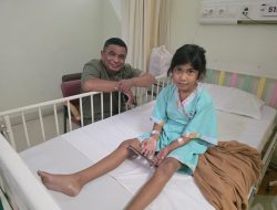 Haji Robert Biayai Penuh Pengobatan Anak Penderita Bocor Jantung dari Desa Gorua