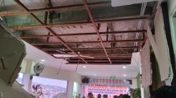 Breaking News: Plafon Hotel Muara Mall Ternate Ambruk
