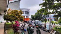 Ratusan TNI-Polri Disiagakan, Jaga Ketat Kantor DPRD Kota Ternate