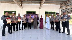 Rayakan HUT Polantas ke-70, Polres Taliabu Berbagi Paket Sembako