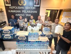 Polisi Amankan Ratusan Botol Miras di Kapal Permata Bunda saat dari Manado