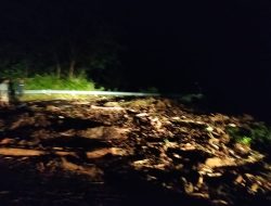 Diguyur Hujan, Jalan Utama di Ternate Barat Tertimbun Longsor