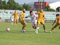 Strategi Hendri Susilo Berhasil Redam Serangan Bhayangkara, Yakob Jadi Kunci Kemenangan 