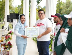 HKN ke-61, Sejumlah Nakes di Sula Dapat Penghargaan