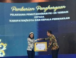 Pemda Haltim Raih Penghargaan Komitmen Anggaran Program Pendataan Keluarga Berencana 2025
