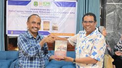 Disarpus Resmi Serahkan 4 Buku Sejarah Kesultanan, ICMI Malut Siapkan Peluncuran