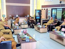 Rusli Sibua Hadiri MoU Implementasi KUHP Baru di Kejati Malut