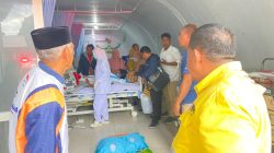 Bantuan Helikopter NHM Peduli Antar Pasien dari Tobelo ke Manado