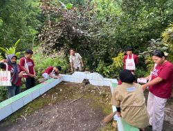 Cara Mereka Menjaga Kampung