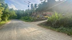 Dekat Bahu Jalan, Aktivitas Galian C di Desa Gosale Dikeluhkan Pengendara